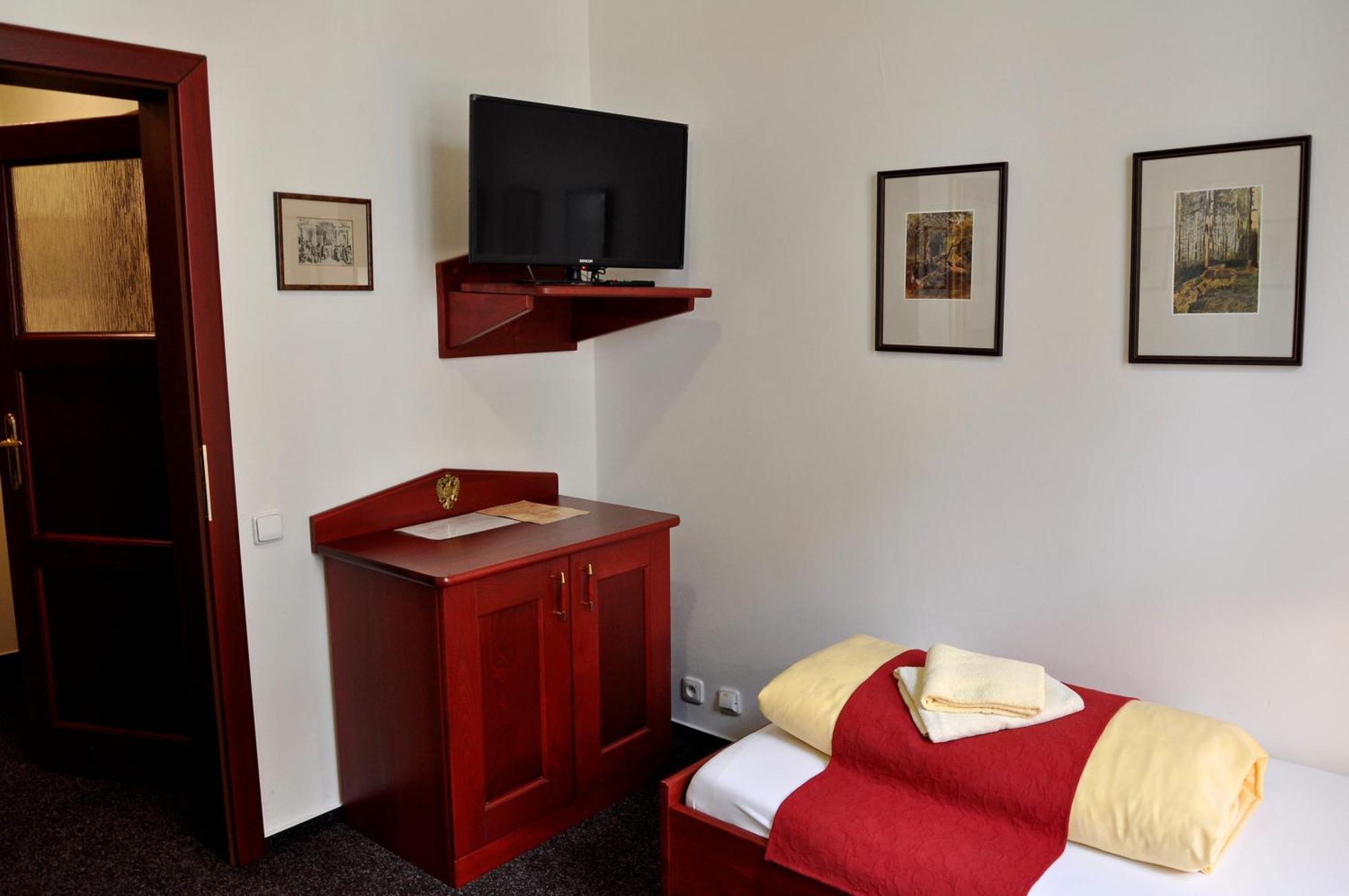 Hotel St Florian Loket Room photo